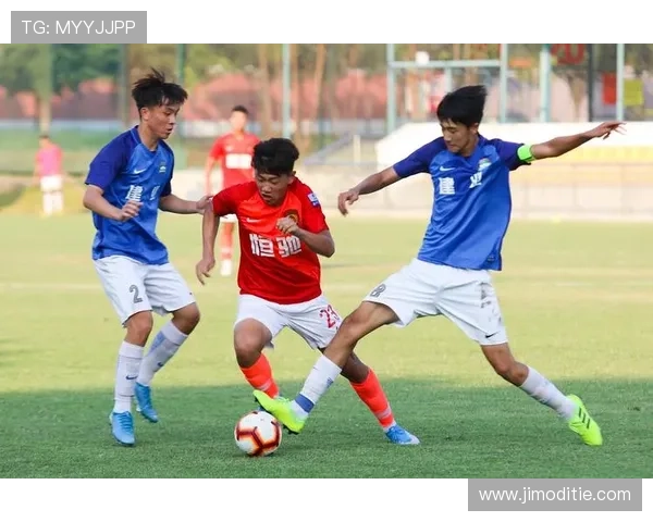 恒大足校谴责经纪人违规挖人守约 恒大足校谴责经纪人违规挖人守约